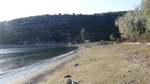 zum marathias beach3